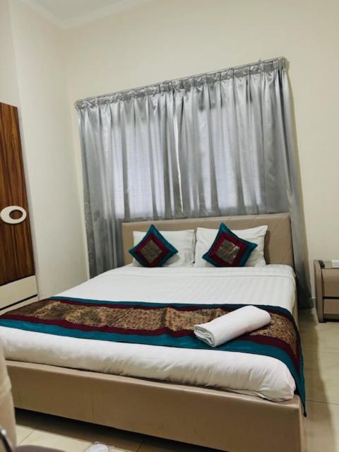 Al Hayat Suites Apartment Manama Eksteriør billede