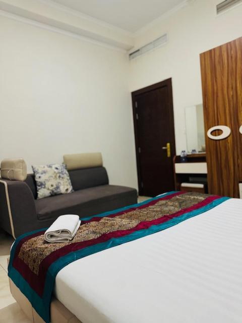 Al Hayat Suites Apartment Manama Eksteriør billede