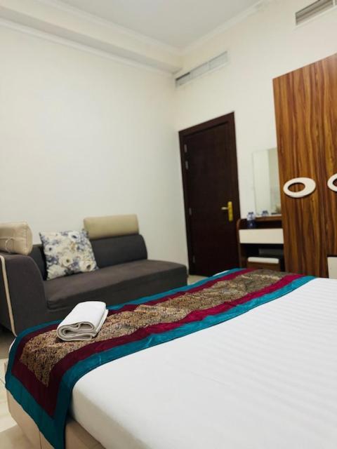Al Hayat Suites Apartment Manama Eksteriør billede