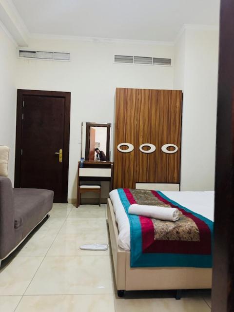 Al Hayat Suites Apartment Manama Eksteriør billede